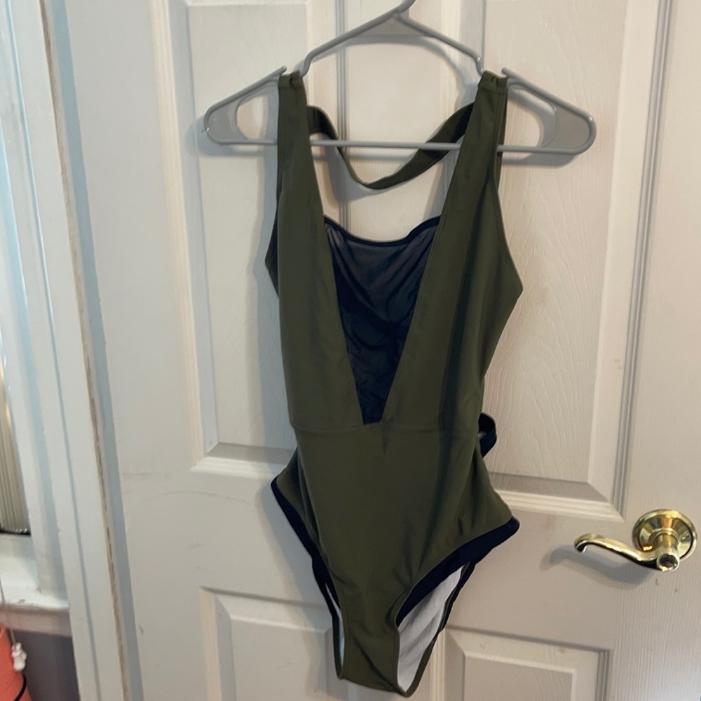Cupshe One piece bathing suit